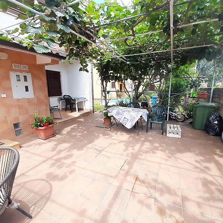 Apartments Eva Замбратия Экстерьер фото